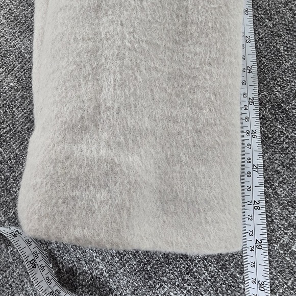 Lands End Women's Dove Grey Cream Belted Coat - Picture 9 of 9